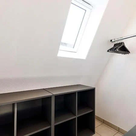 Faehrmann Im Haeuschen Am Rhein Apartment
